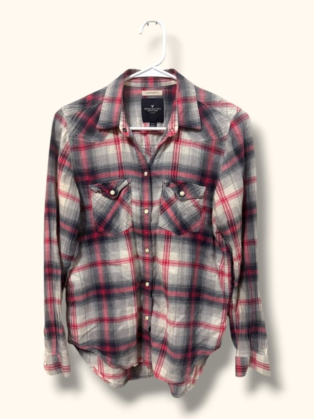 American Eagle Outfitters Shirt Womens S Boyfriend Fit Plaid Button Up Red Gray